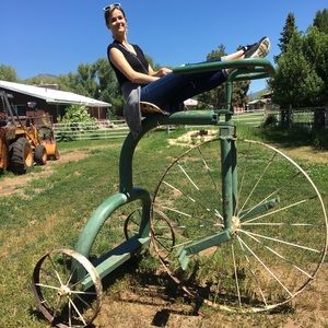 Meet your Posher, Sylia